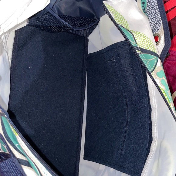 Brand New ThirtyOne Tote - Picture 2 of 2